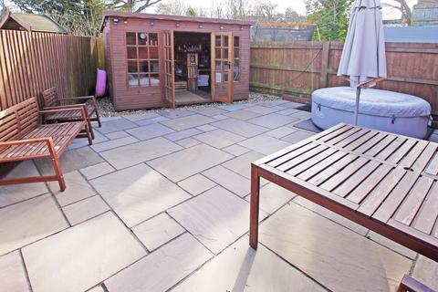 82 Old Quarry Drive, Exminster, Exeter, EX6 8FE
