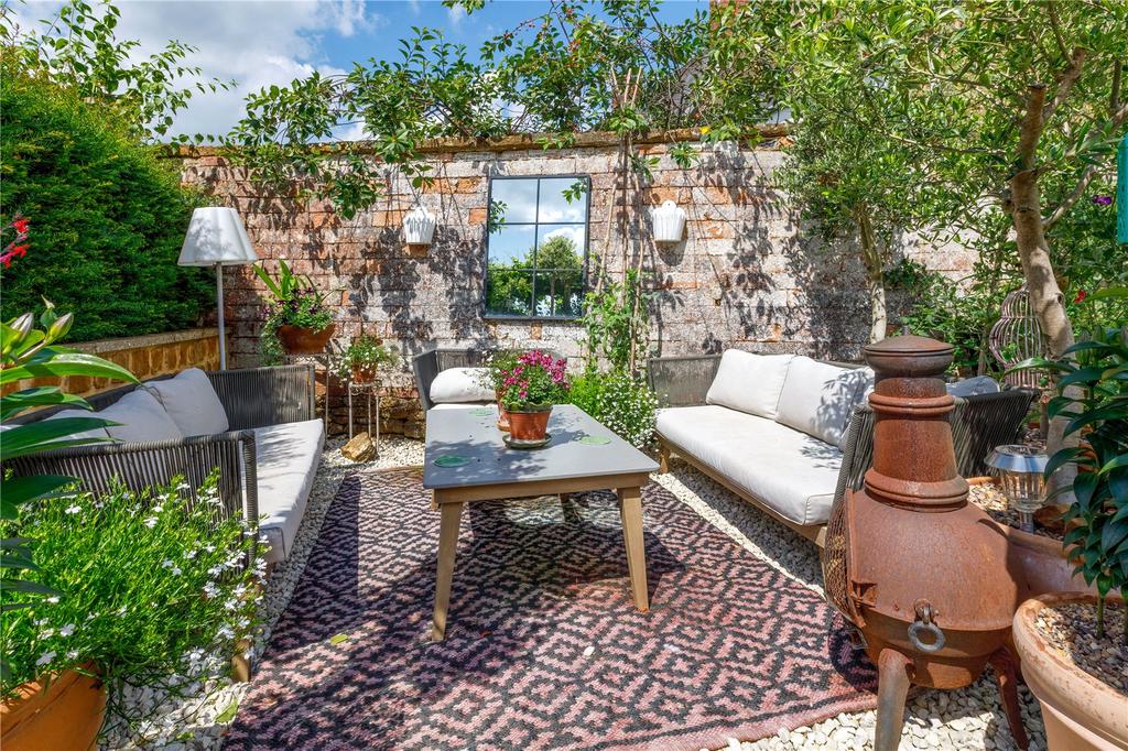 Garden Terrace