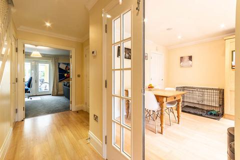 4 Globe Ley, Topsham, Exeter, EX3 0DL