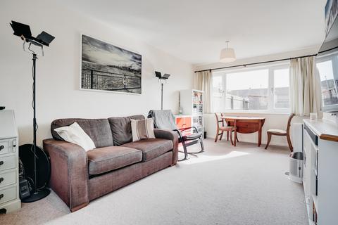 10 Cammell Walk, Waterbeach, Cambridge, CB25 9LT