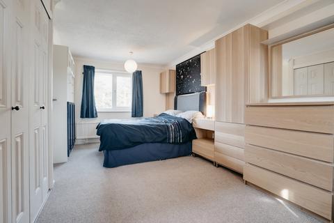 10 Cammell Walk, Waterbeach, Cambridge, CB25 9LT
