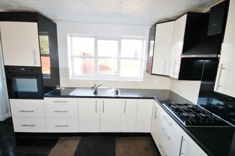 28 Ashtree Road, Hamilton, Leicester, LE5 1TW