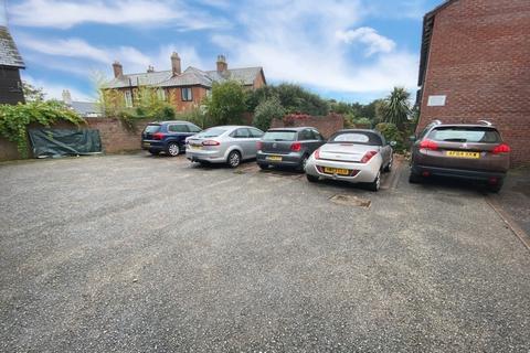 6 Nurseries Close, Topsham, Exeter, EX3 0NE