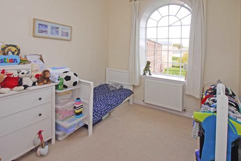 7 Upper Cloister Walk, Exminster, Exeter, EX6 8TY