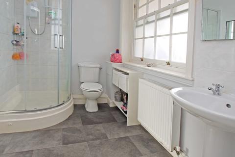 7 Upper Cloister Walk, Exminster, Exeter, EX6 8TY