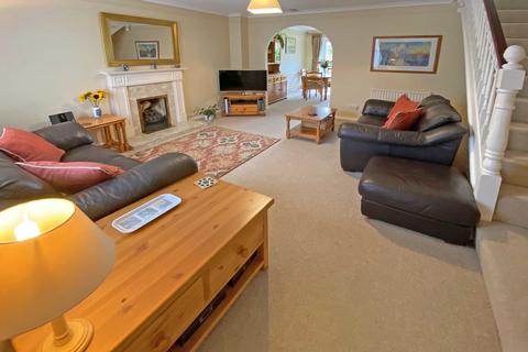 1 Brownlees, Exminster, Exeter, EX6 8SW