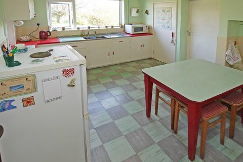 53 Countess Wear Road, Exeter, EX2 6LR