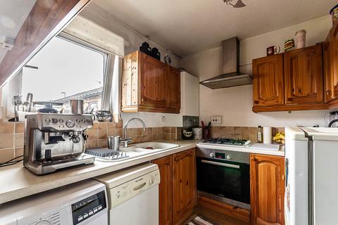 2 Pound Close, Topsham, Exeter, EX3 0ND