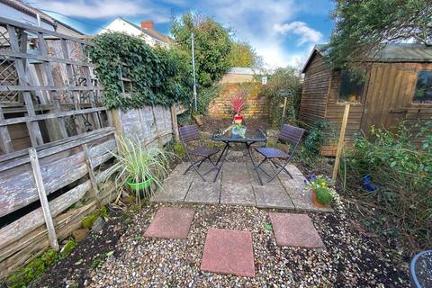 44 Dryden Road, Exeter, EX2 5BS