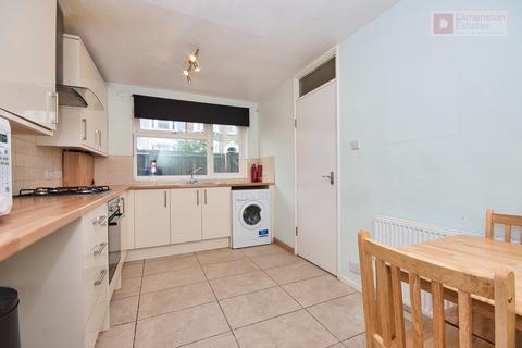 4 bedroom townhouse to rent, Pellerin Road, Dalston, Stoke Newington, London, N16