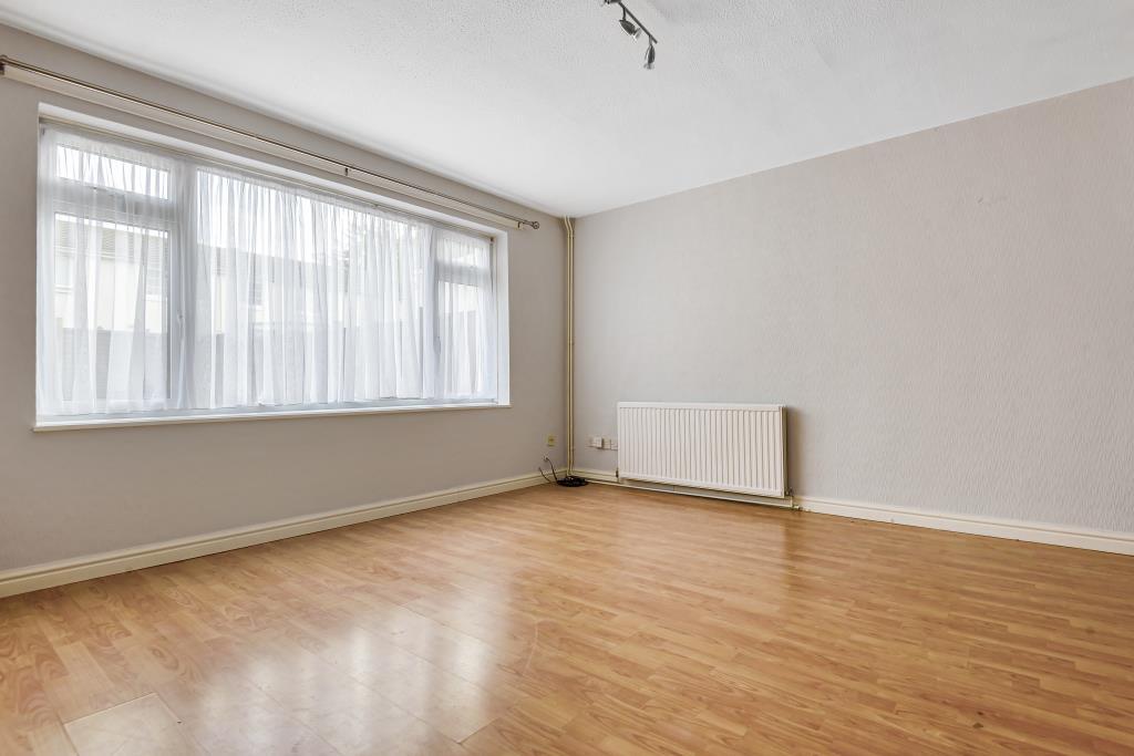 Appledore, Bracknell, RG12 3 bed terraced house £1,550 pcm (£358 pw)