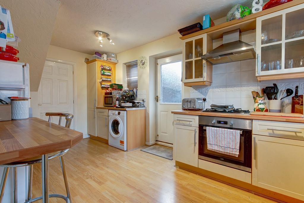 Kite Lane, Brockhill, Redditch, B97 6TT 3 bed detached house £290,000