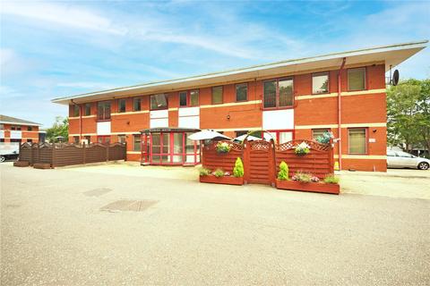 4, Wooburn House Boundary Road, Loudwater, High Wycombe, HP10 9EG