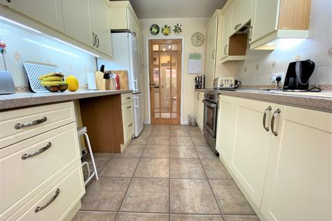 14 Birch Grove, Oughtibridge, Sheffield, S35 0FG