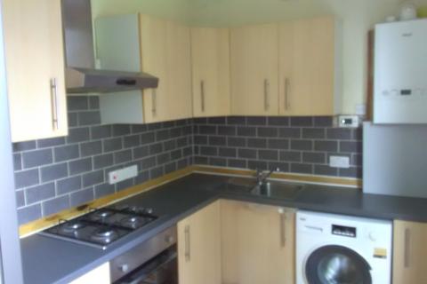 Flat 3, 63 Oakfield Road, Croydon, CR0 2UX