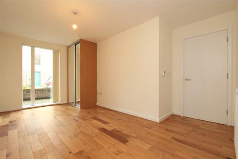 2 bedroom apartment to rent, Austin Drive, Trumpington, Cambridge