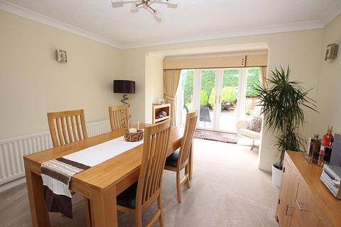 37 Mayfair Drive West, Grimsby, DN37 9QP