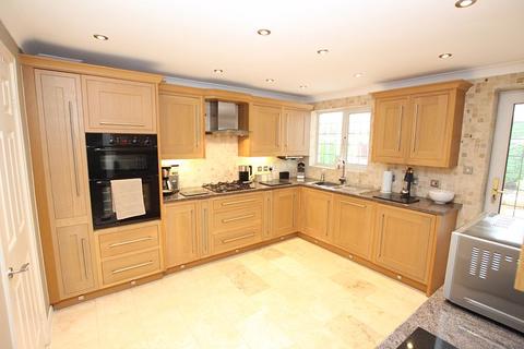37 Mayfair Drive West, Grimsby, DN37 9QP