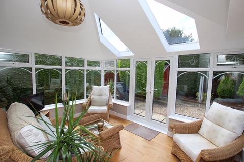 37 Mayfair Drive West, Grimsby, DN37 9QP