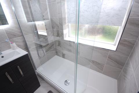 25 Vicarage Road, Brewood, Stafford, ST19 9HA