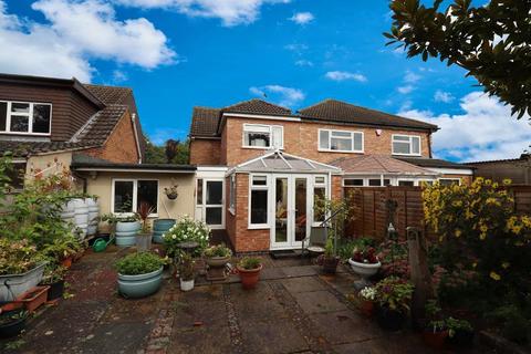 5 Arnold Close, Barton-le-clay, Bedford, MK45 4PD