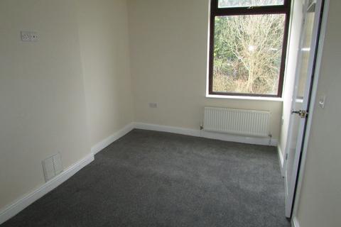 2 bedroom terraced house to rent, Thomas Street Royton.