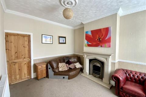 44 Welby Place, Sheffield, S8 9DB