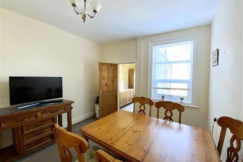 44 Welby Place, Sheffield, S8 9DB