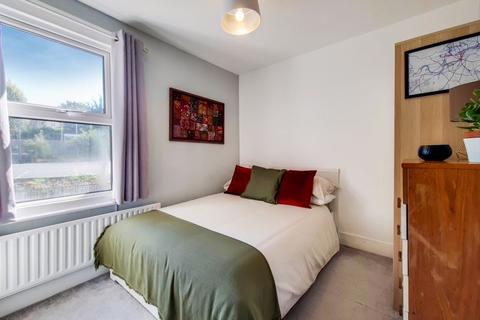 Flat 2, 24 Glossop Road, South Croydon, CR2 0PU