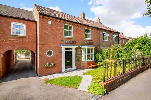 7 Lime Tree Avenue, Easingwold, York, YO61 3RT
