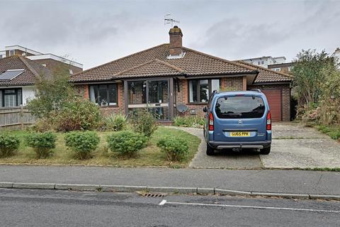 2 Normandale, Bexhill-on-sea, TN39 3LU