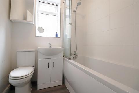 9 Green Vale, Bexleyheath, DA6 8JT
