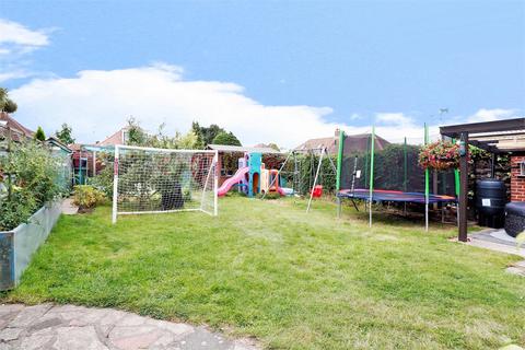 2 Albury Avenue, Bexleyheath, DA7 4SJ