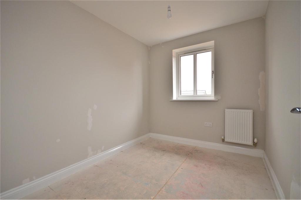 Bedroom 4 Knightstown.JPG