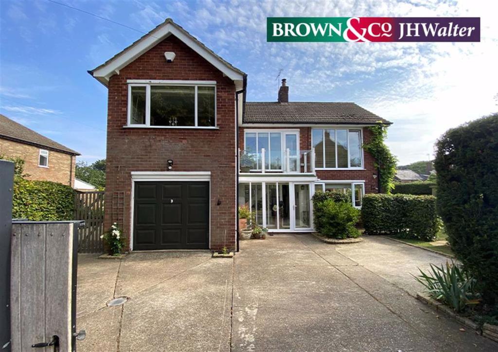 Langworthgate, Lincoln, Lincolnshire 3 bed detached house £565,000
