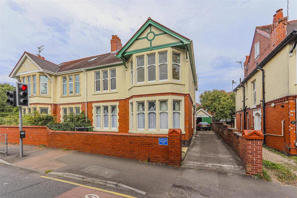 Colchester Avenue 45 b-10.jpg