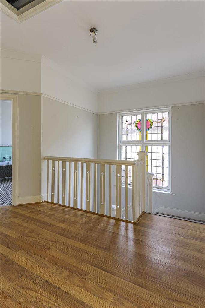 Colchester Avenue 45 b-1.jpg