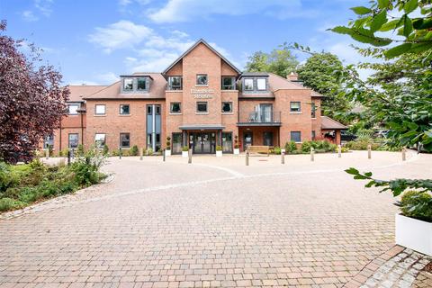 2 bedroom apartment for sale - Elizabeth House, St. Giles Mews, Stony Stratford, Milton Keynes, MK11 1HT