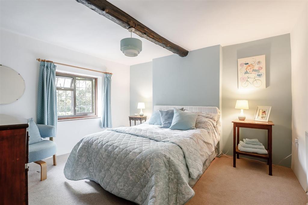 8476072-interior25.jpg