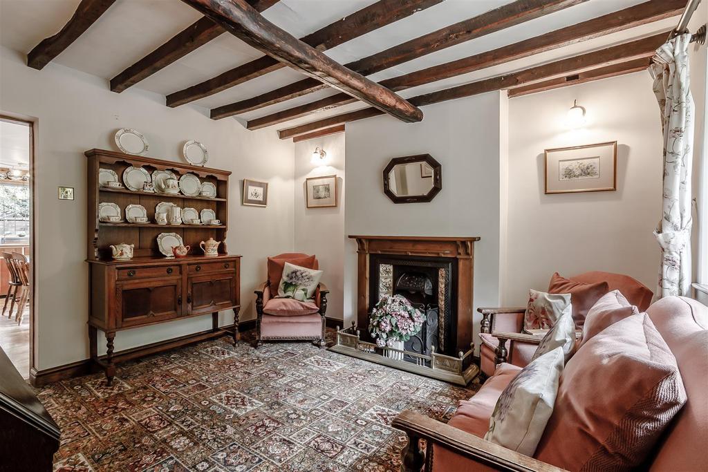 8476072-interior12.jpg