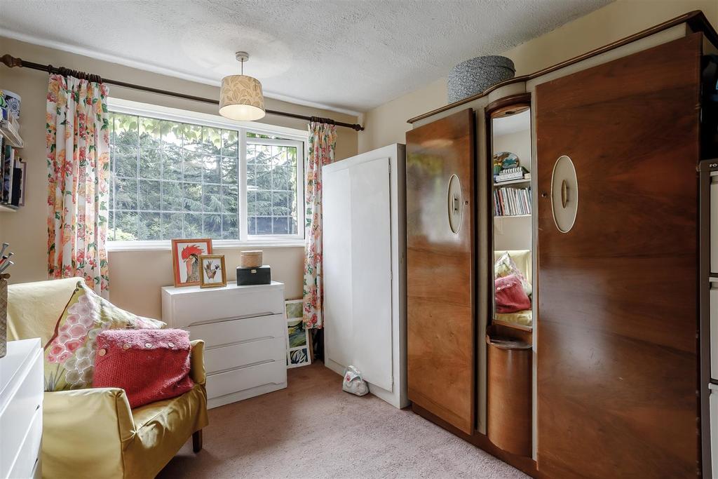 8476072-interior20.jpg