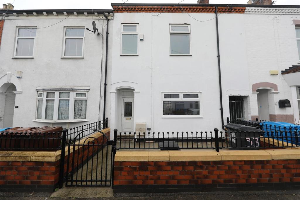 Alliance Avenue, Hull 4 bed terraced house £110,000