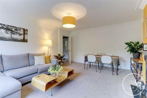 Second Floor Flat, 2 Westfield Terrace, Leeds, LS7 3QG