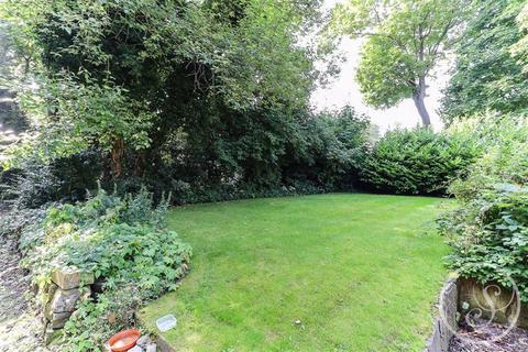Second Floor Flat, 2 Westfield Terrace, Leeds, LS7 3QG