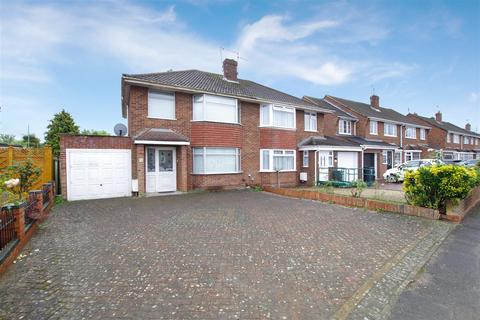 98 Grange Drive, Swindon, SN3 4LD