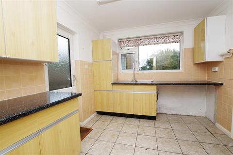 98 Grange Drive, Swindon, SN3 4LD