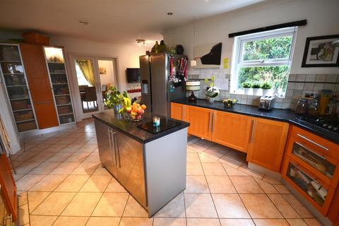 5 bedroom detached house for sale - Old Narberth Road, Tenby