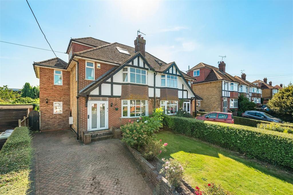 Bramley Avenue, Canterbury 5 bed semidetached house £495,000