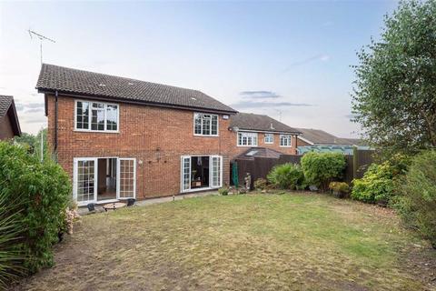 73 Cotefield Drive, Leighton Buzzard, LU7 3DN