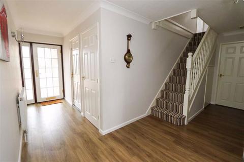 73 Cotefield Drive, Leighton Buzzard, LU7 3DN